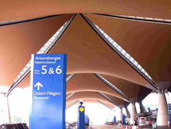 Dobner metal ceilings - Kuala Lumpur airport (Malaysia)